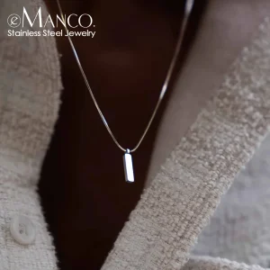 EManco Square Pendant Necklace Simple Fashion New White Gold Stainless Steel Collarbone Chain Does Not Lose Color Wholesale