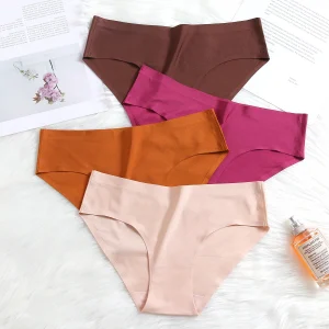 Women's Ice Silk Panties Seamless Soft Female Underwear Low-Rise Solid Breathable Lady Briefs Elasticity Fashion Lingerie New